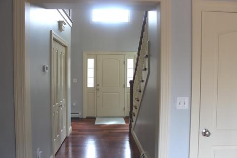 4 Howe Rd, Spencer, MA 01562 photo 9