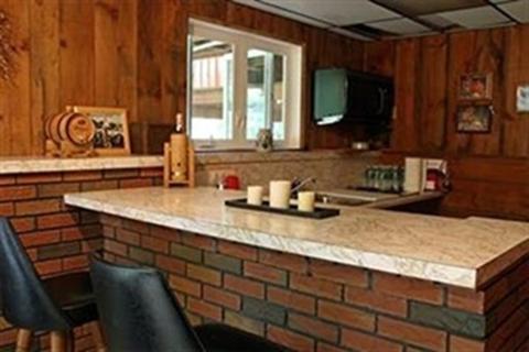 17 Westbrook Ave, Ware, MA 01082 photo 15