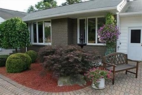 17 Westbrook Ave, Ware, MA 01082 photo 2