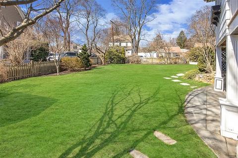 417 Summer Ave, Reading, MA 01867 photo 40
