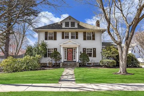 417 Summer Ave, Reading, MA 01867 photo 1