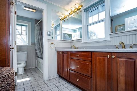 417 Summer Ave, Reading, MA 01867 photo 28