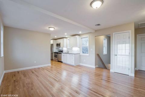 4 Contentment Pl #2, Dedham, MA 02026 photo 3
