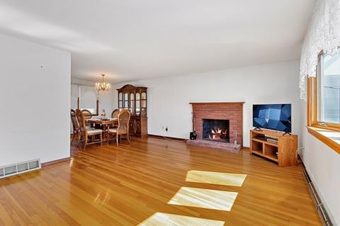 199 Colburn St, Dedham, MA 02026 photo 6