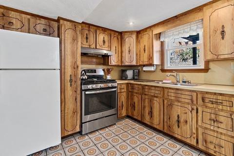 199 Colburn St, Dedham, MA 02026 photo 17