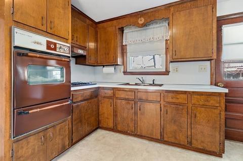 199 Colburn St, Dedham, MA 02026 photo 10