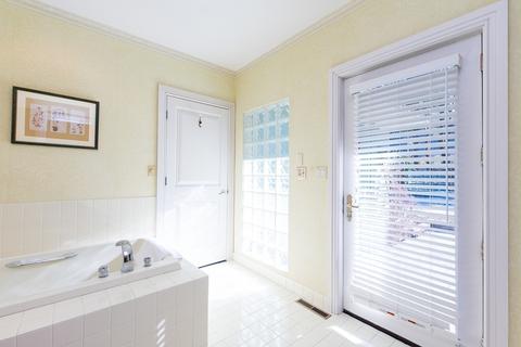 75 Crestview Rd, Milton, MA 02186 photo 21