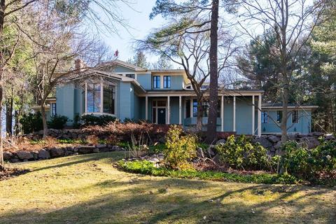 75 Crestview Rd, Milton, MA 02186 photo 2