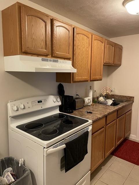 162 Haffards St, Fall River, MA 02723 photo 10
