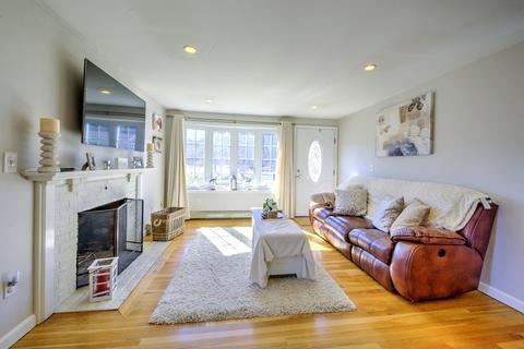 26 Uncle Als Way, Barnstable, MA 02601 photo 3