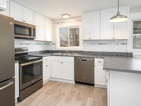 36 Upland Ave, Webster, MA 01570 photo 10