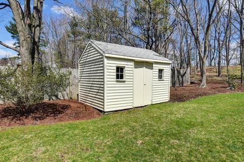 208 Valley Rd, Needham, MA 02492 photo 37
