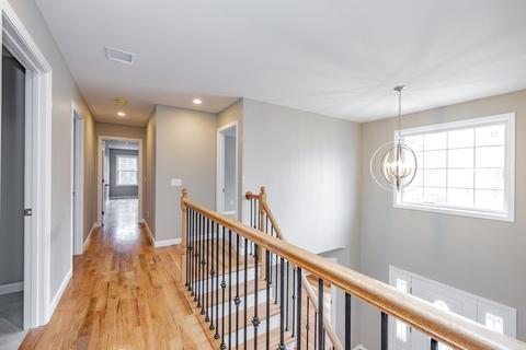 175 Barrington Dr, Springfield, MA 01129 photo 19