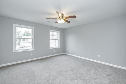 175 Barrington Dr, Springfield, MA 01129 photo 27