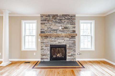 175 Barrington Dr, Springfield, MA 01129 photo 10