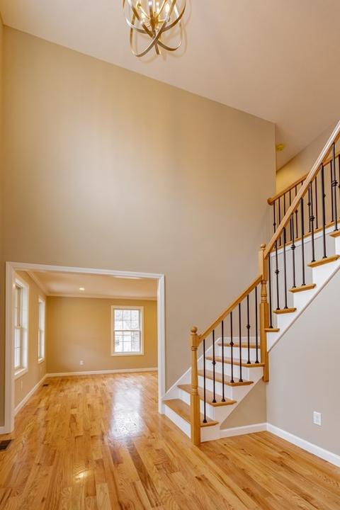 175 Barrington Dr, Springfield, MA 01129 photo 14