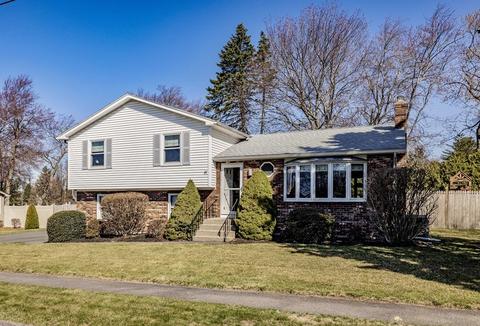98 Neill Ave, Chicopee, MA 01013 photo 1