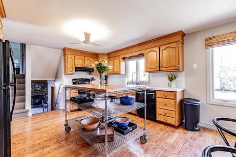 98 Neill Ave, Chicopee, MA 01013 photo 10