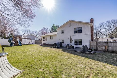 98 Neill Ave, Chicopee, MA 01013 photo 29
