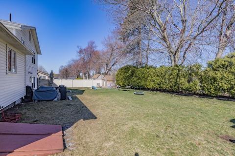 98 Neill Ave, Chicopee, MA 01013 photo 31