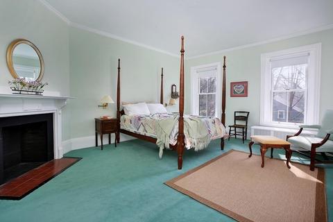 238 Walnut St, Brookline, MA 02445 photo 8