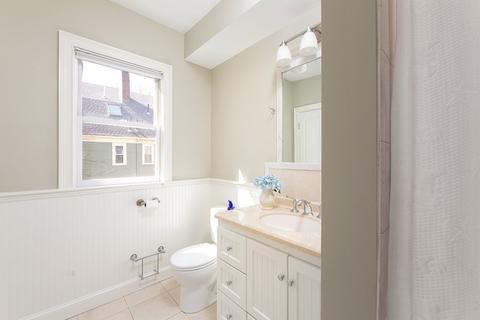 40 Brook St, Brookline, MA 02445 photo 12