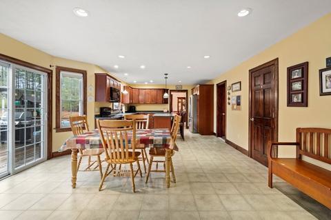 2 Peter J Dr, Townsend, MA 01469 photo 6