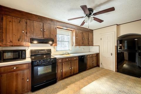 23 Priscilla Rd, Reading, MA 01867 photo 8
