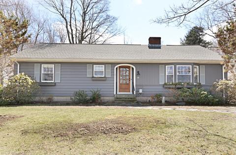 11 Westview Dr, Sutton, MA 01590 photo 1