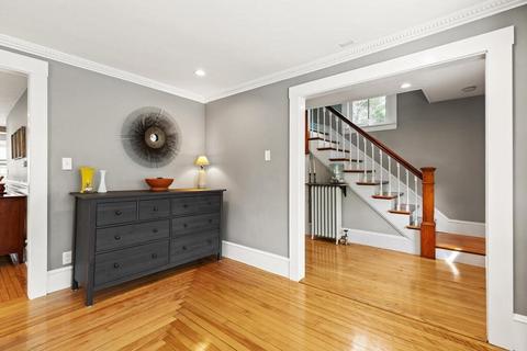 58 Orange St, Reading, MA 01867 photo 4