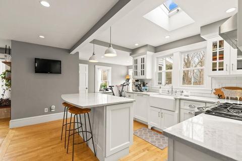 58 Orange St, Reading, MA 01867 photo 12