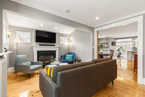 58 Orange St, Reading, MA 01867 photo 6