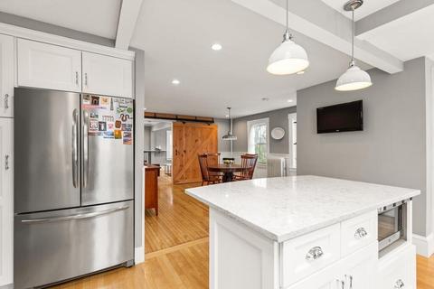 58 Orange St, Reading, MA 01867 photo 13