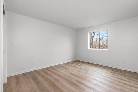 100 Cass Ave #B4, Dracut, MA 01826 photo 14