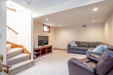 512 Chestnut St, Needham, MA 02492 photo 22