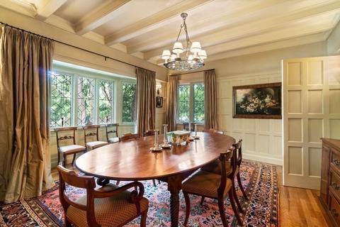 27 Devon Rd, Brookline, MA 02467 photo 11
