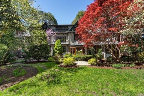 27 Devon Rd, Brookline, MA 02467 photo 32