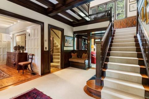 27 Devon Rd, Brookline, MA 02467 photo 5