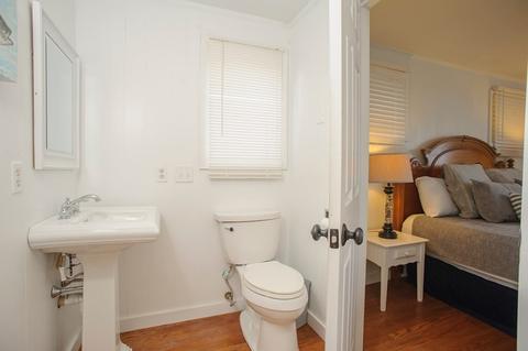 89 E Chop, Oak Bluffs, MA 02572 photo 23