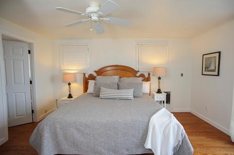 89 E Chop, Oak Bluffs, MA 02572 photo 21