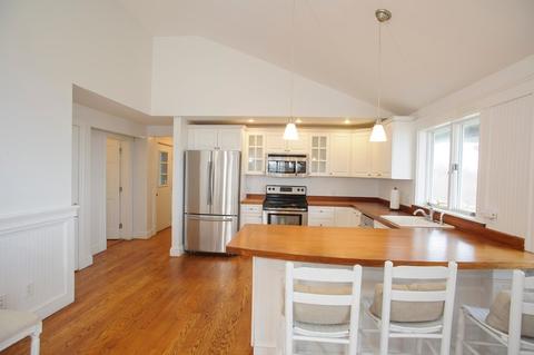 89 E Chop, Oak Bluffs, MA 02572 photo 4