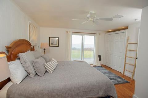 89 E Chop, Oak Bluffs, MA 02572 photo 22