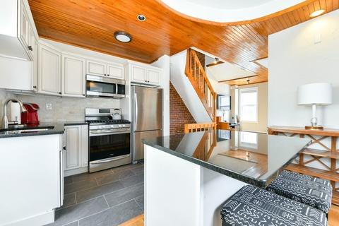460 E Third St, Boston, MA 02127 photo 1