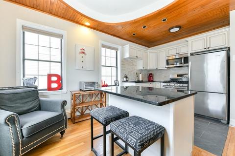 460 E Third St, Boston, MA 02127 photo 2