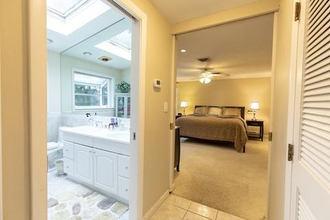 54 Gary Rd, Needham, MA 02494 photo 6