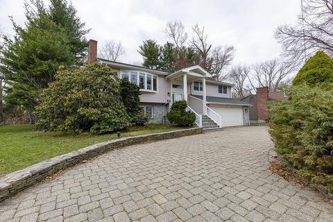 54 Gary Rd, Needham, MA 02494 photo 2