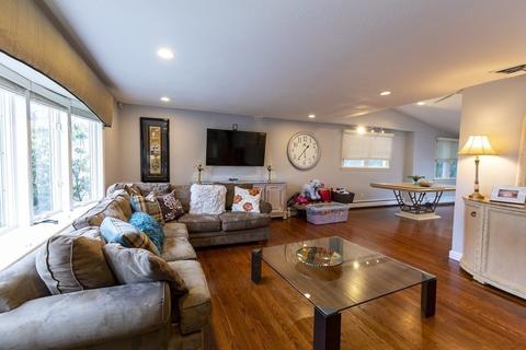 54 Gary Rd, Needham, MA 02494 photo 12
