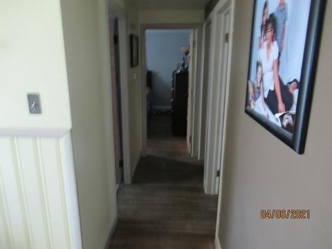 28 Glencoe St, Springfield, MA 01104 photo 14