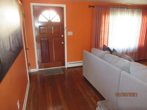 28 Glencoe St, Springfield, MA 01104 photo 13