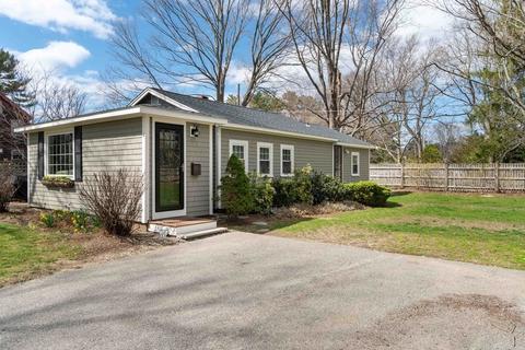 4 Ritter Rd, Hingham, MA 02043 photo 1